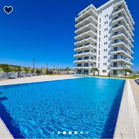 Helena & Apartamento