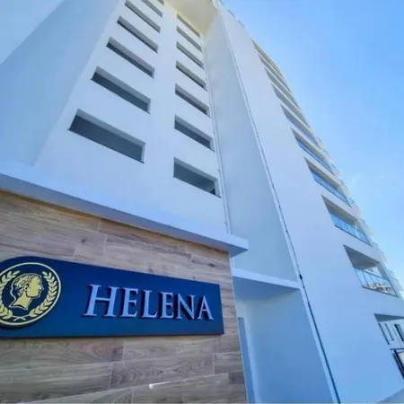Helena &
