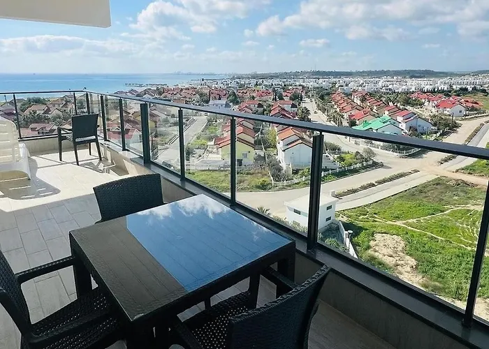 Helena & Rizokarpaso